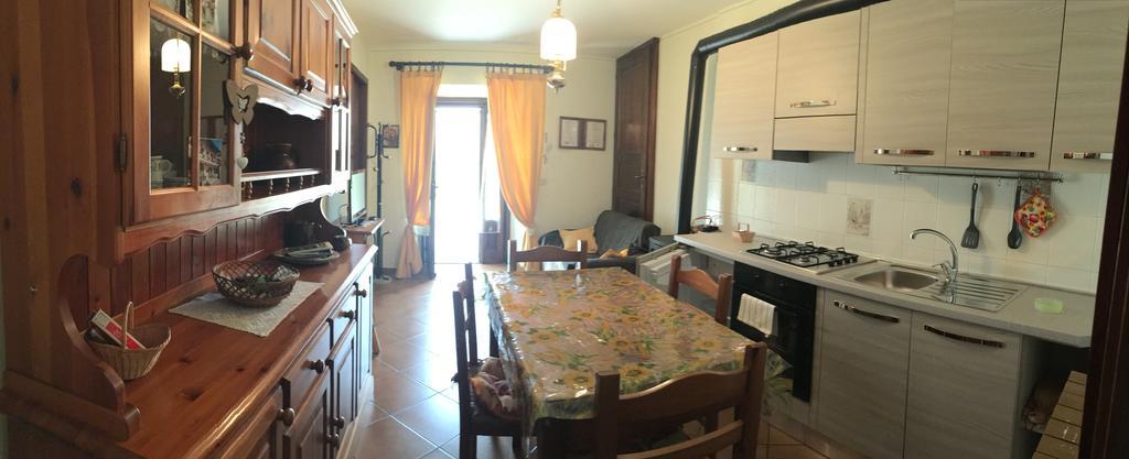 Agriturismo La Grange Pont-Saint-Martin Chambre photo